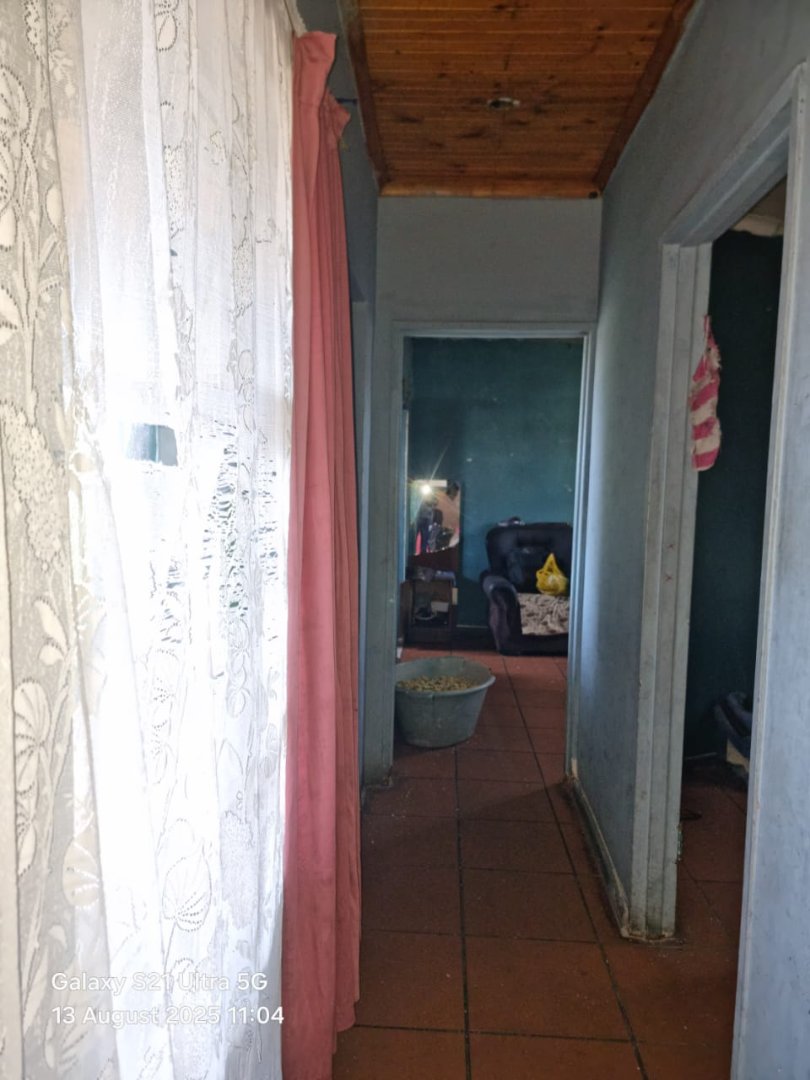 5 Bedroom Property for Sale in Kleinvlei Western Cape